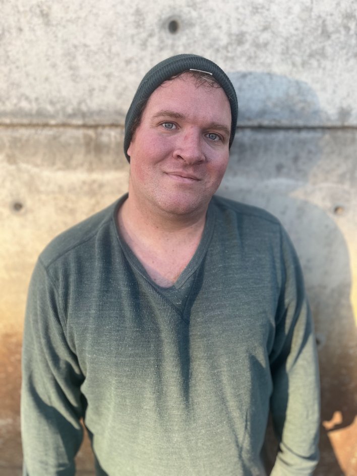 Photo of Somatic Dance Instructor Jordan White